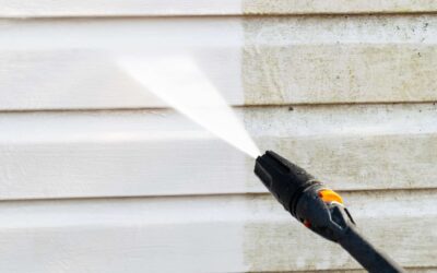 What’s the Difference Between Soft Wash and Pressure Washing?